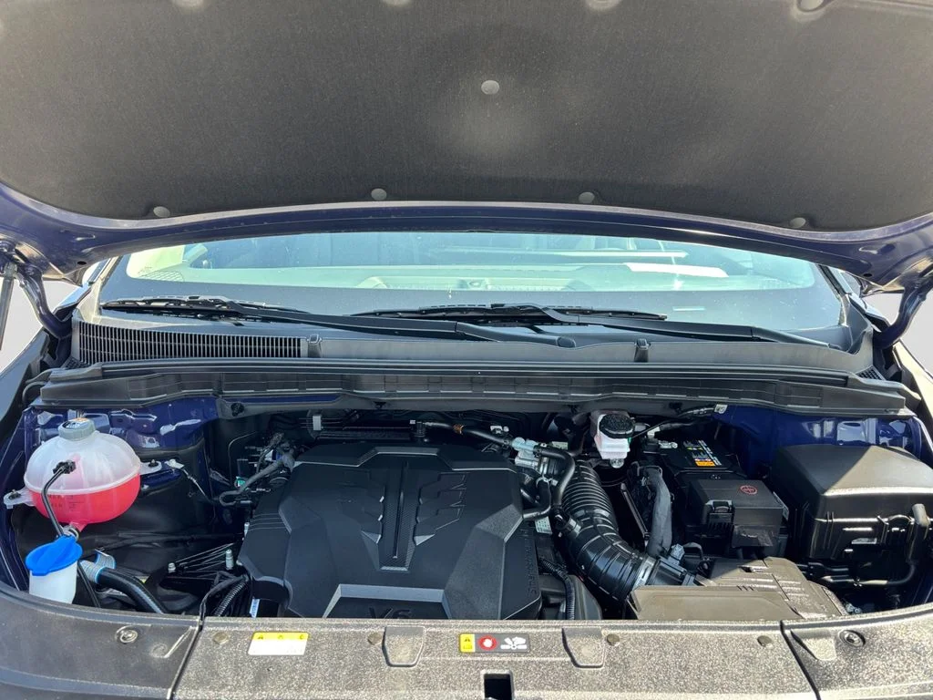 Used 2025 Blue Kia LXS image 20