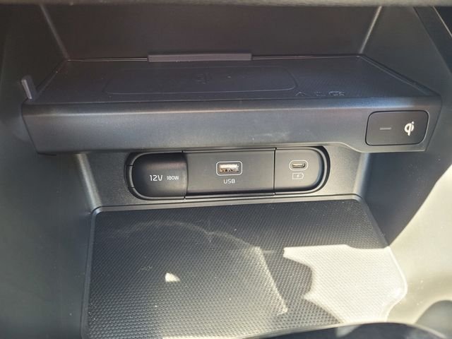 Used 2025 Black Kia GT-Line image 26