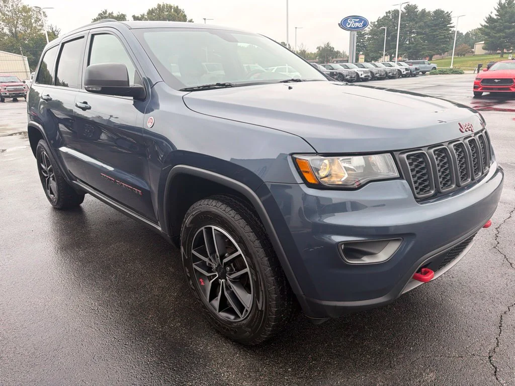 Used 2020 Slate Blue Pearlcoat Jeep Trailhawk image 6