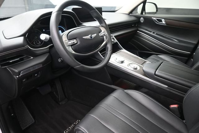 Used 2023 White Genesis 3.5T image 18