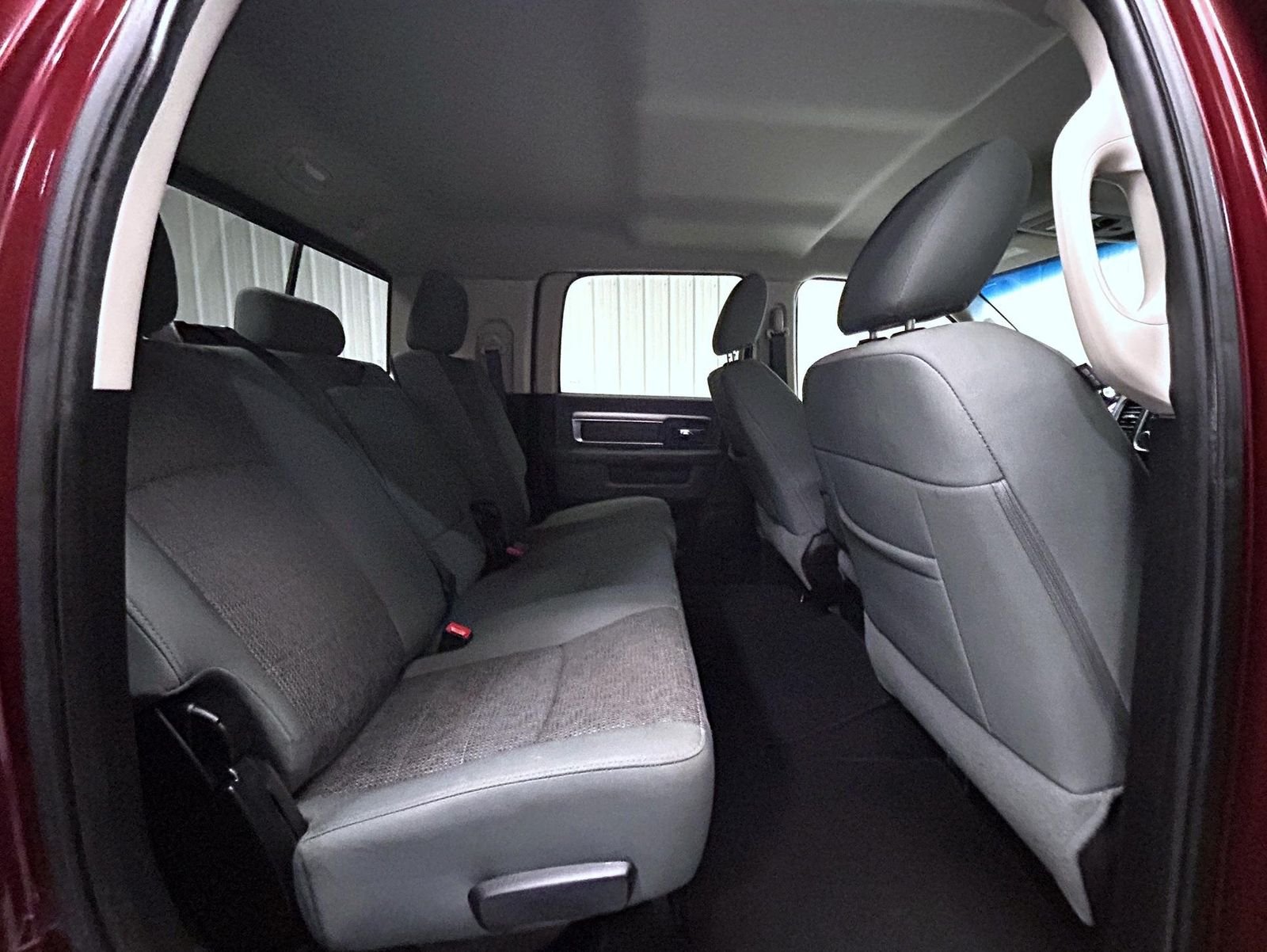 Used 2016 Red Ram SLT image 18