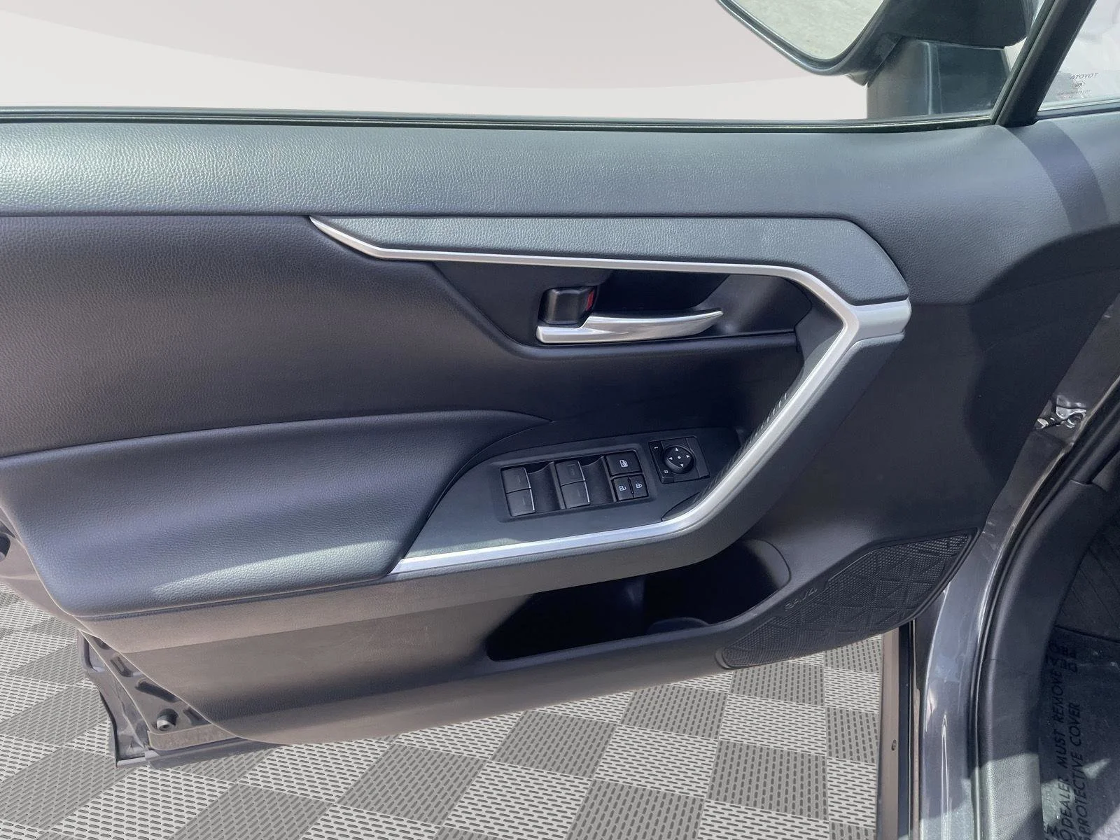 Used 2024 Magnetic Gray Metallic Toyota XLE image 18