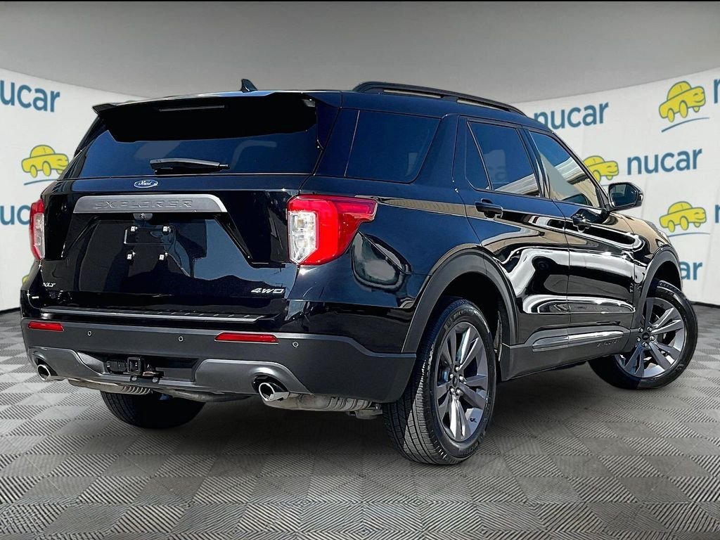 Used 2023 Black Ford XLT image 6