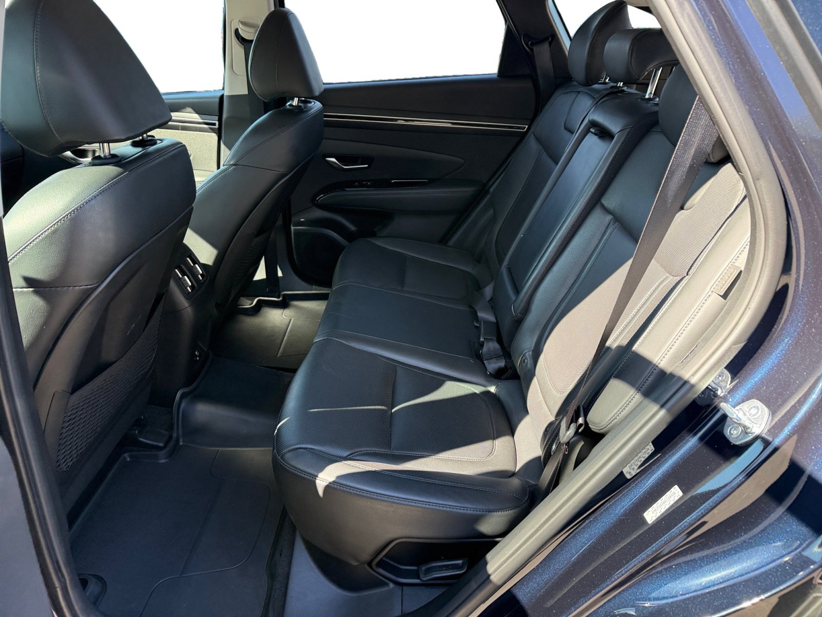 Certified Used 2024 Deep Sea Hyundai Limited image 16