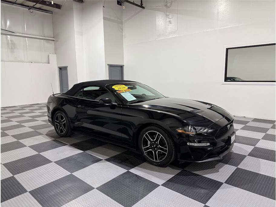 2020 Ford Mustang
