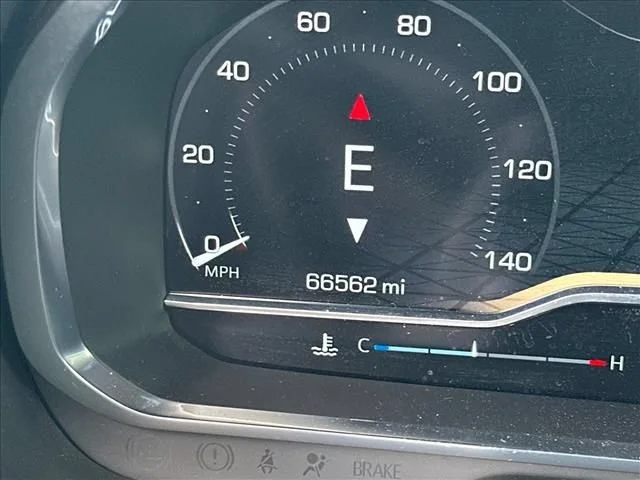 2023 GMC Yukon AT4 - Photo 28
