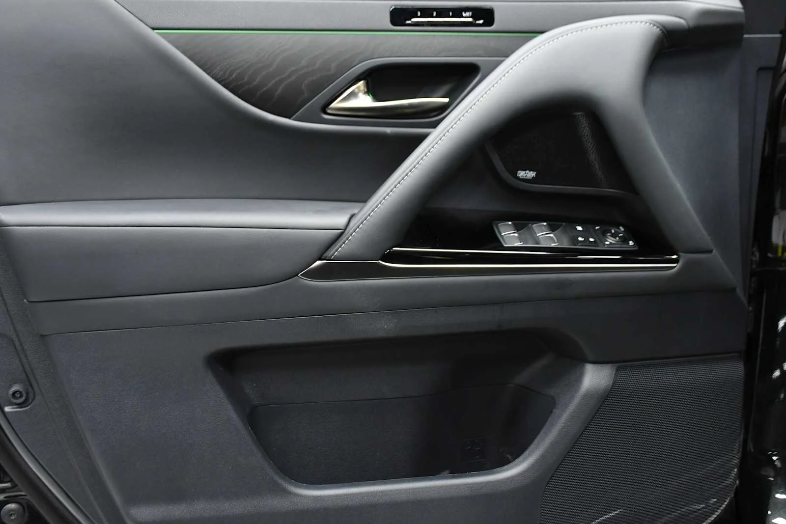 Used 2025 Caviar Lexus Luxury image 14