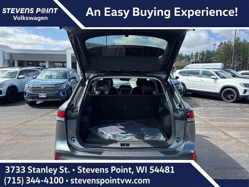New 2026 Platinum Gray Metallic Volkswagen 2.0T SE image 25
