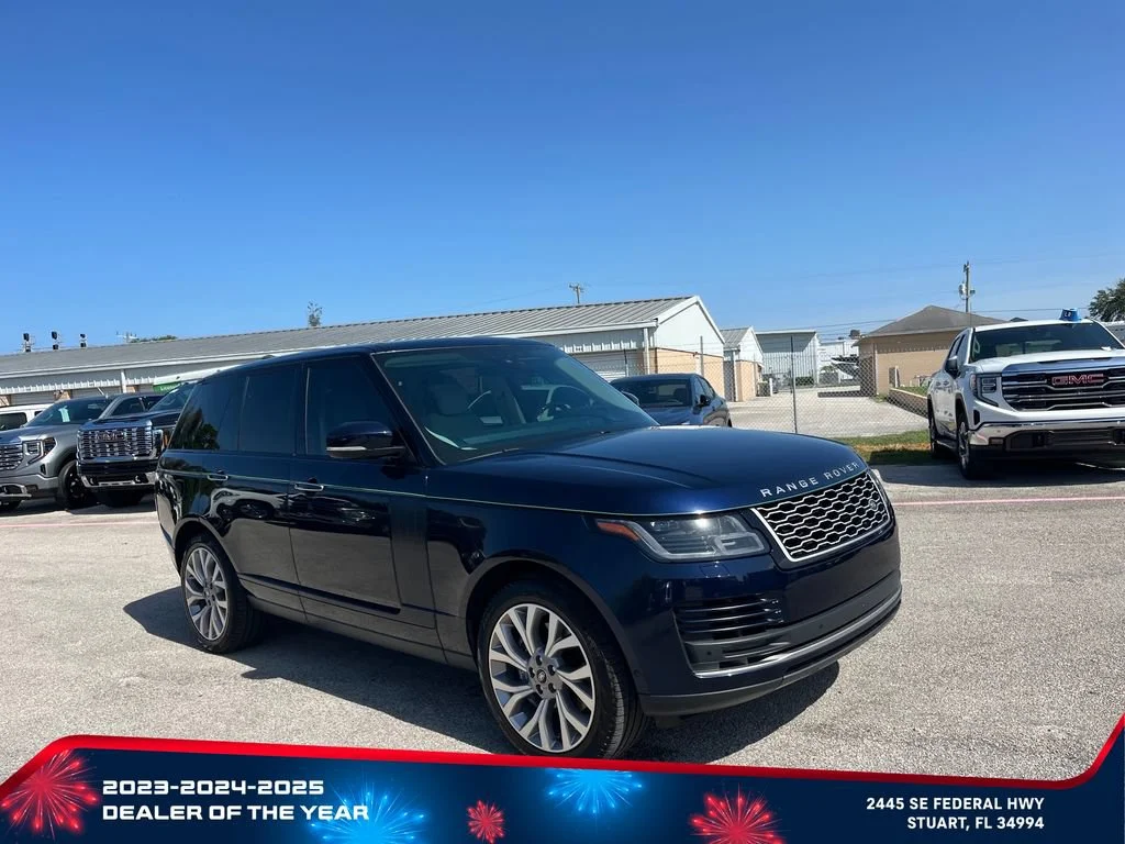 Used 2022  Land Rover Autobiography image 2