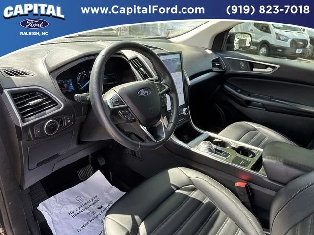 Used 2023 Black Ford SEL image 24