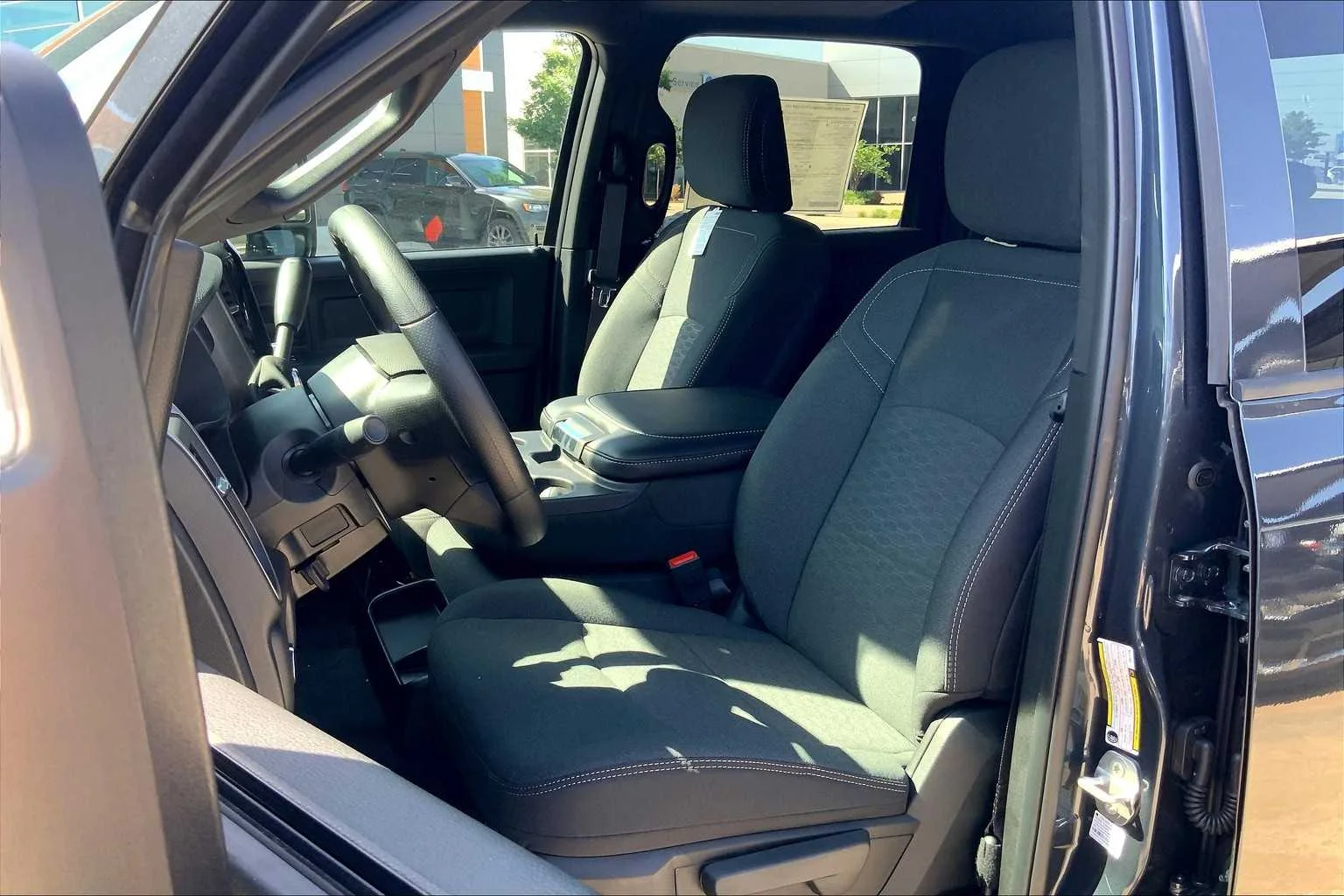 2025 RAM 2500 Tradesman - Photo 10