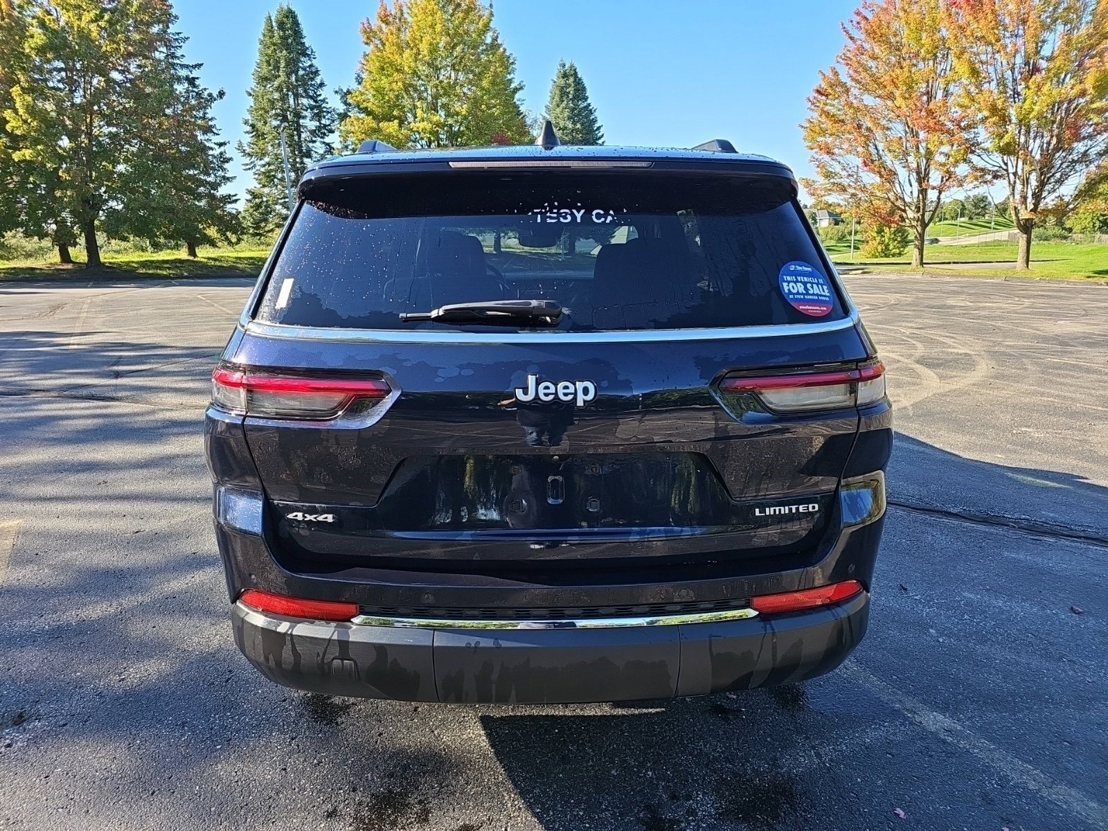 Certified Used 2024 Midnight Sky Jeep Limited image 4