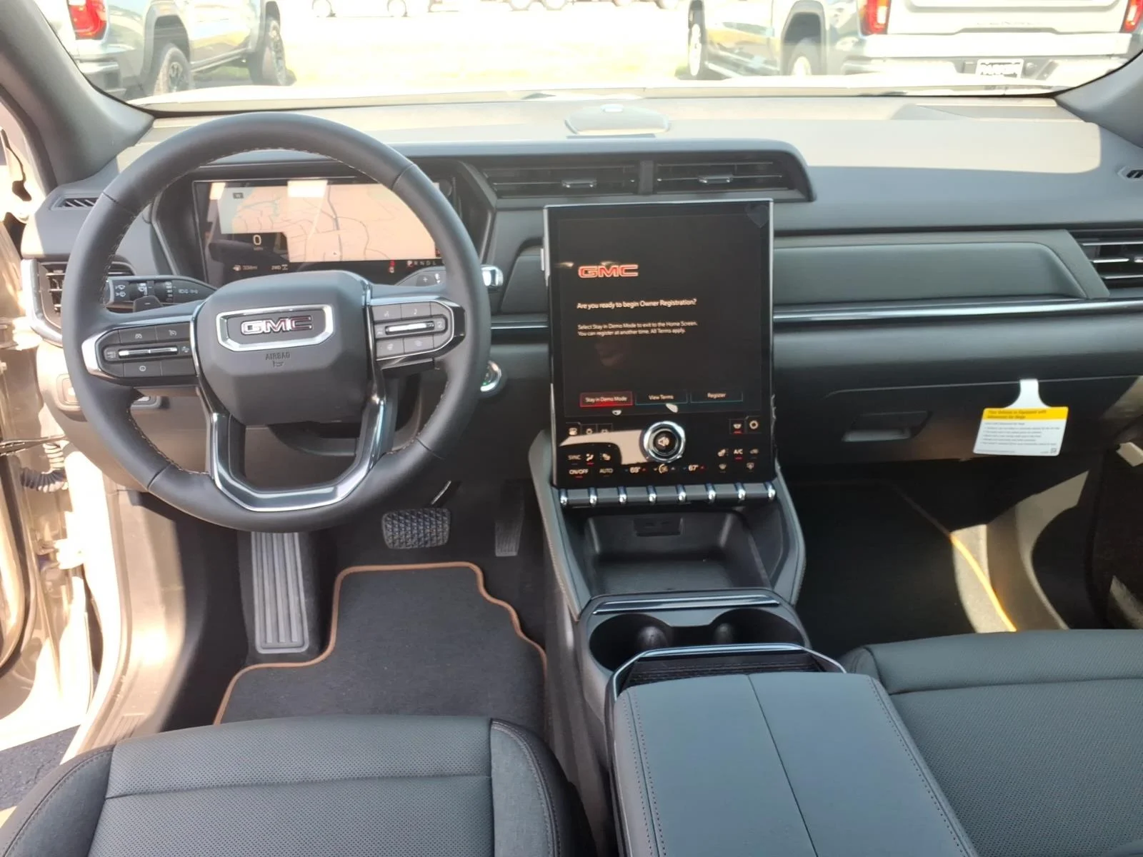 2027 GMC Terrain AT4 - Photo 10