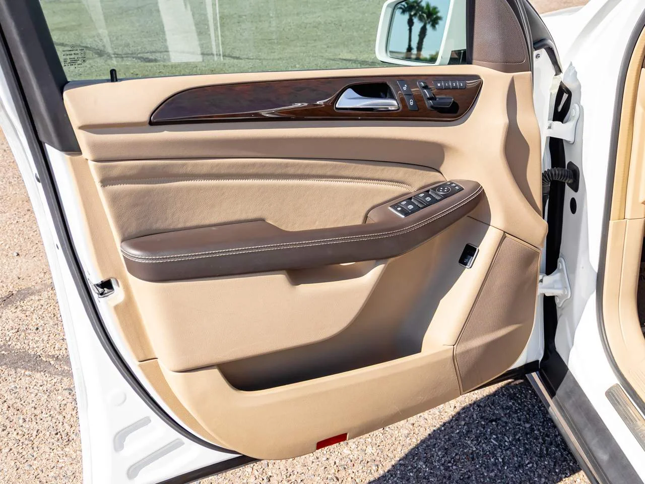 Used 2015 Polar White Mercedes-Benz ML 350 image 9