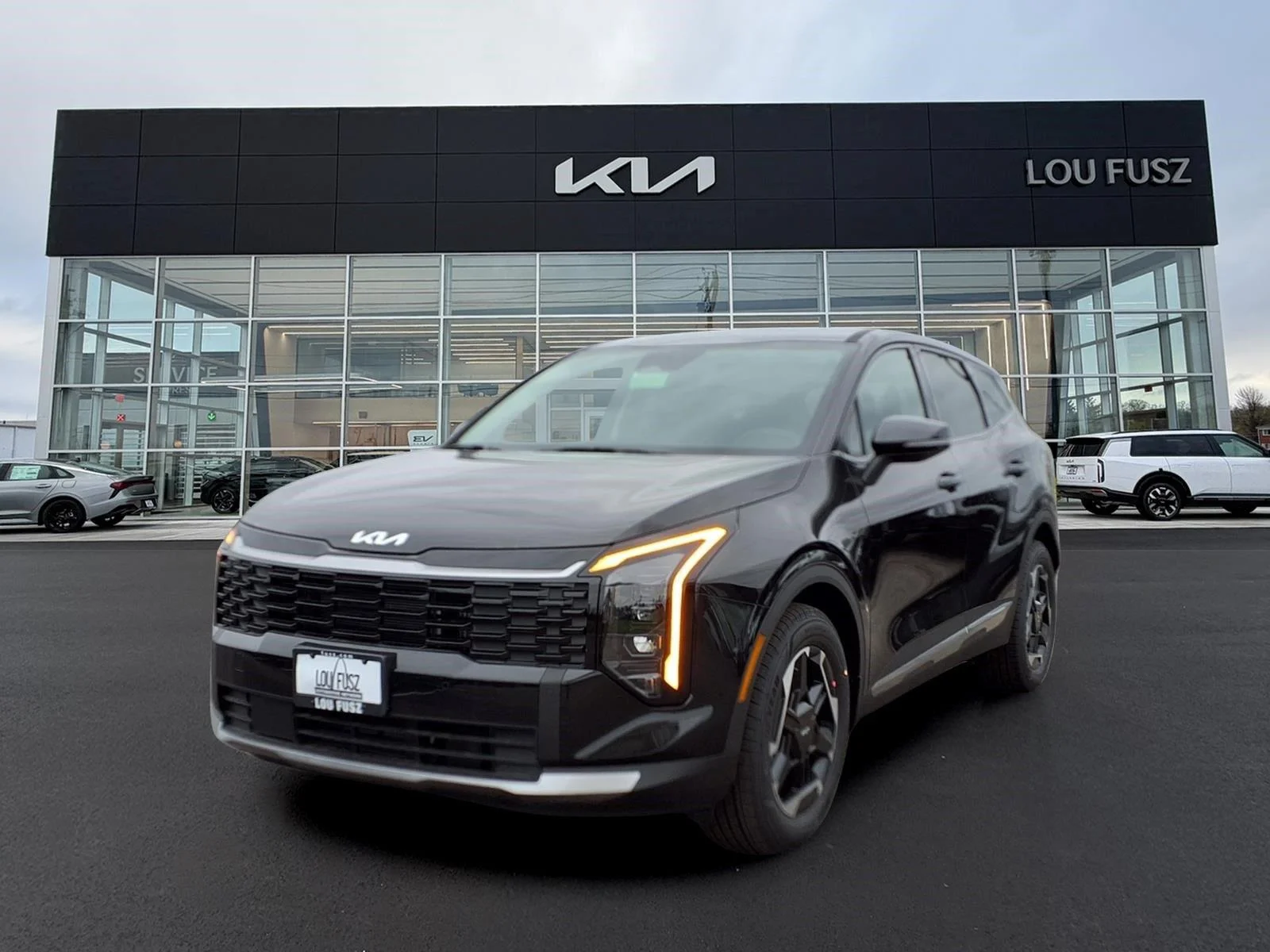 New 2027 Fusion Black Kia S image 1