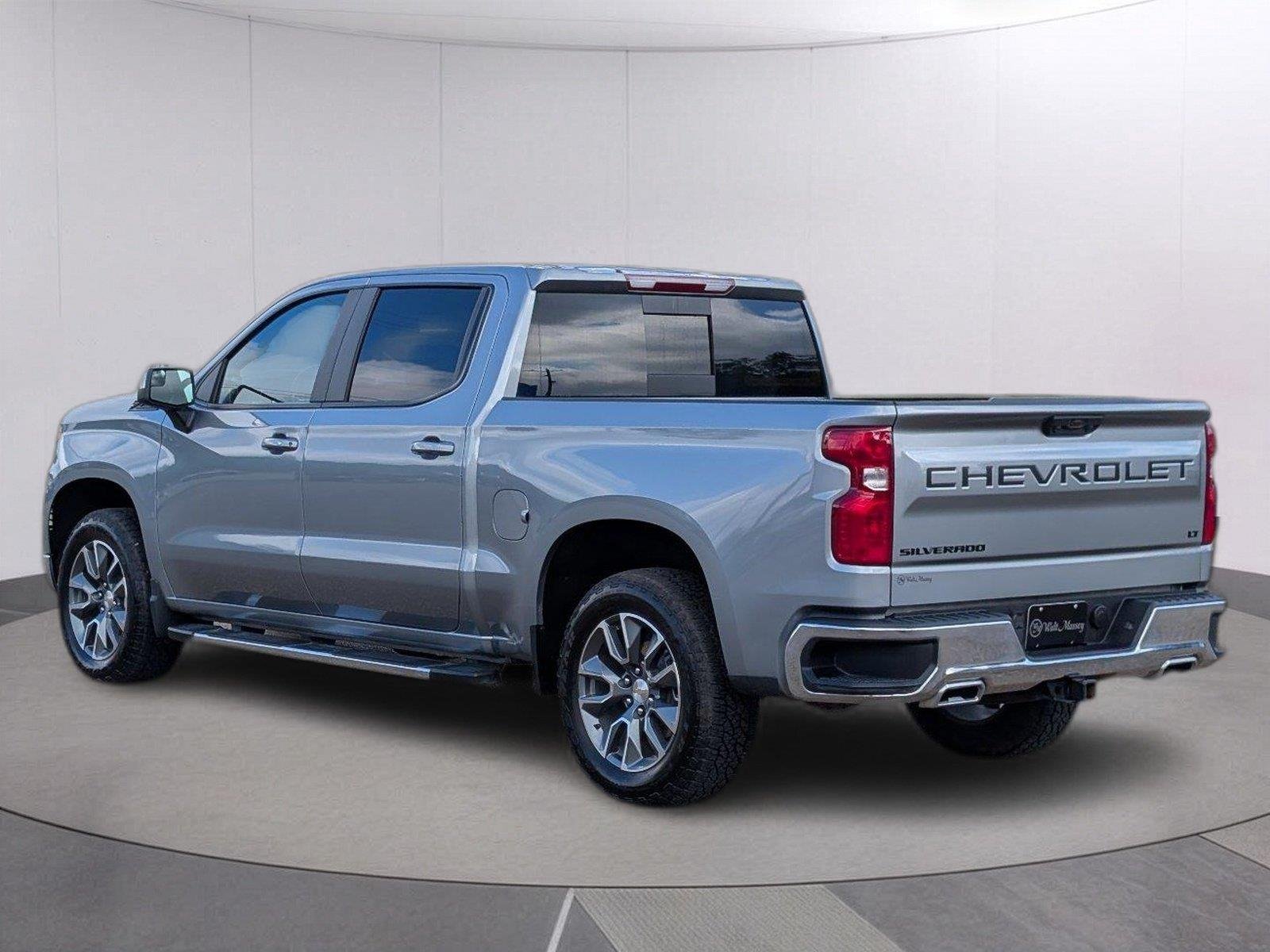 Used 2026 Sterling Gray Metallic Chevrolet LT image 3
