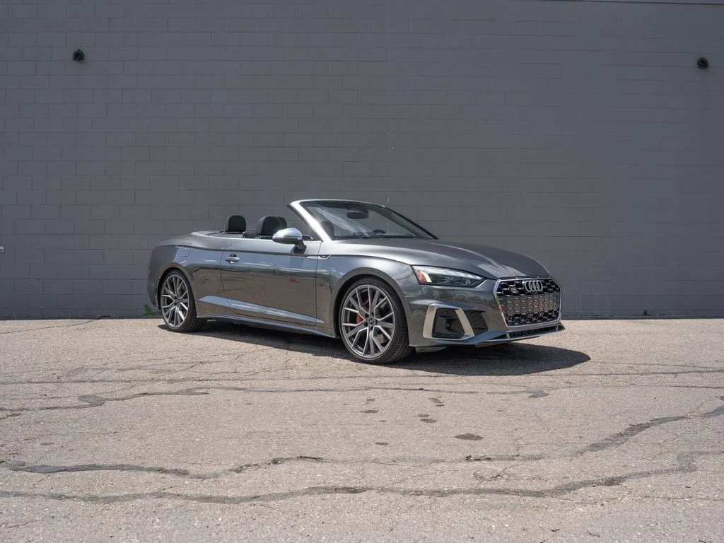 Used 2021 Gray Audi 3.0T Prestige image 9