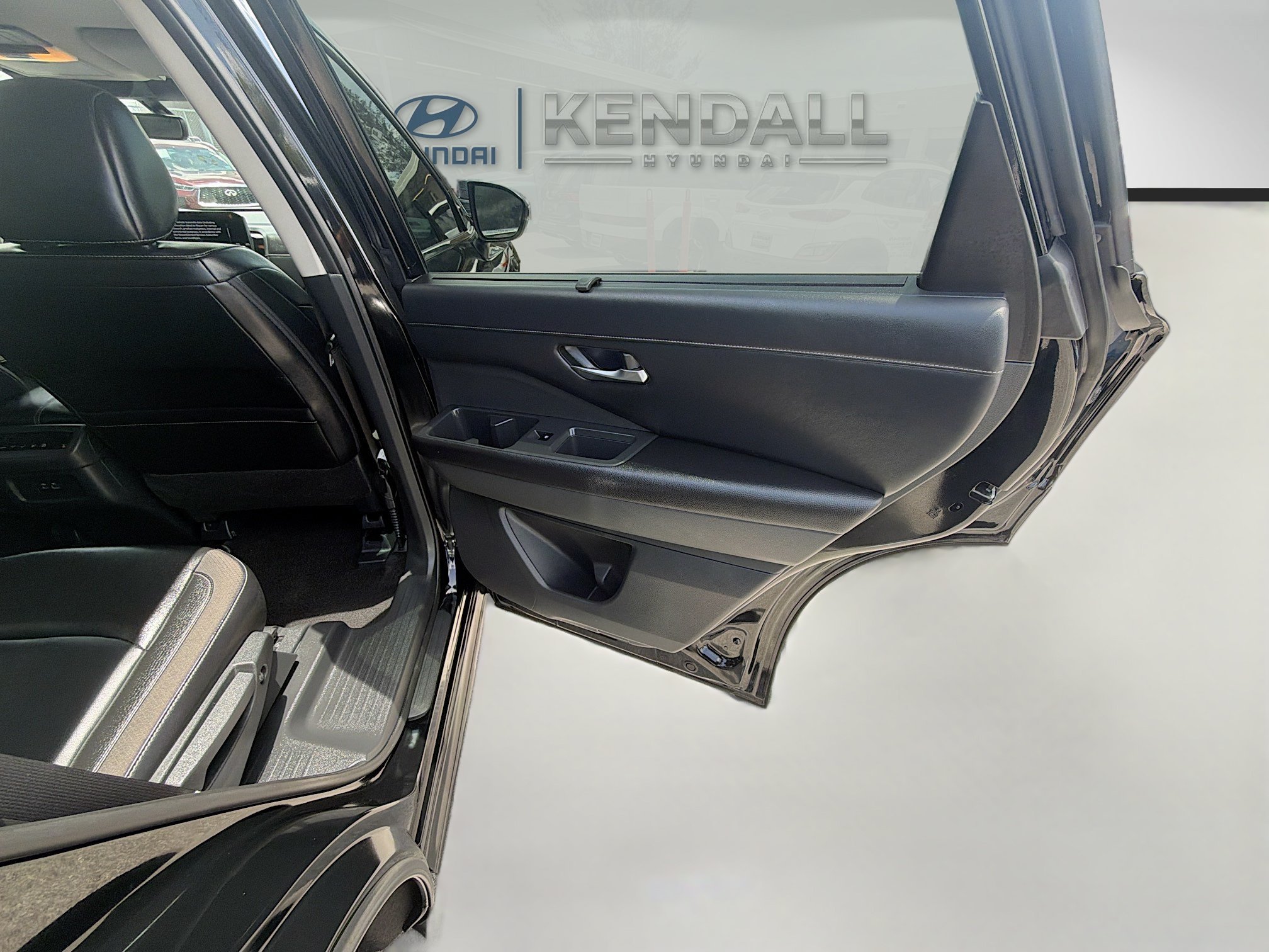 Used 2024 Super Black Nissan SL image 28