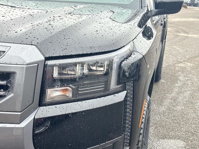 New 2026 Super Black Nissan Crew Cab SV image 10