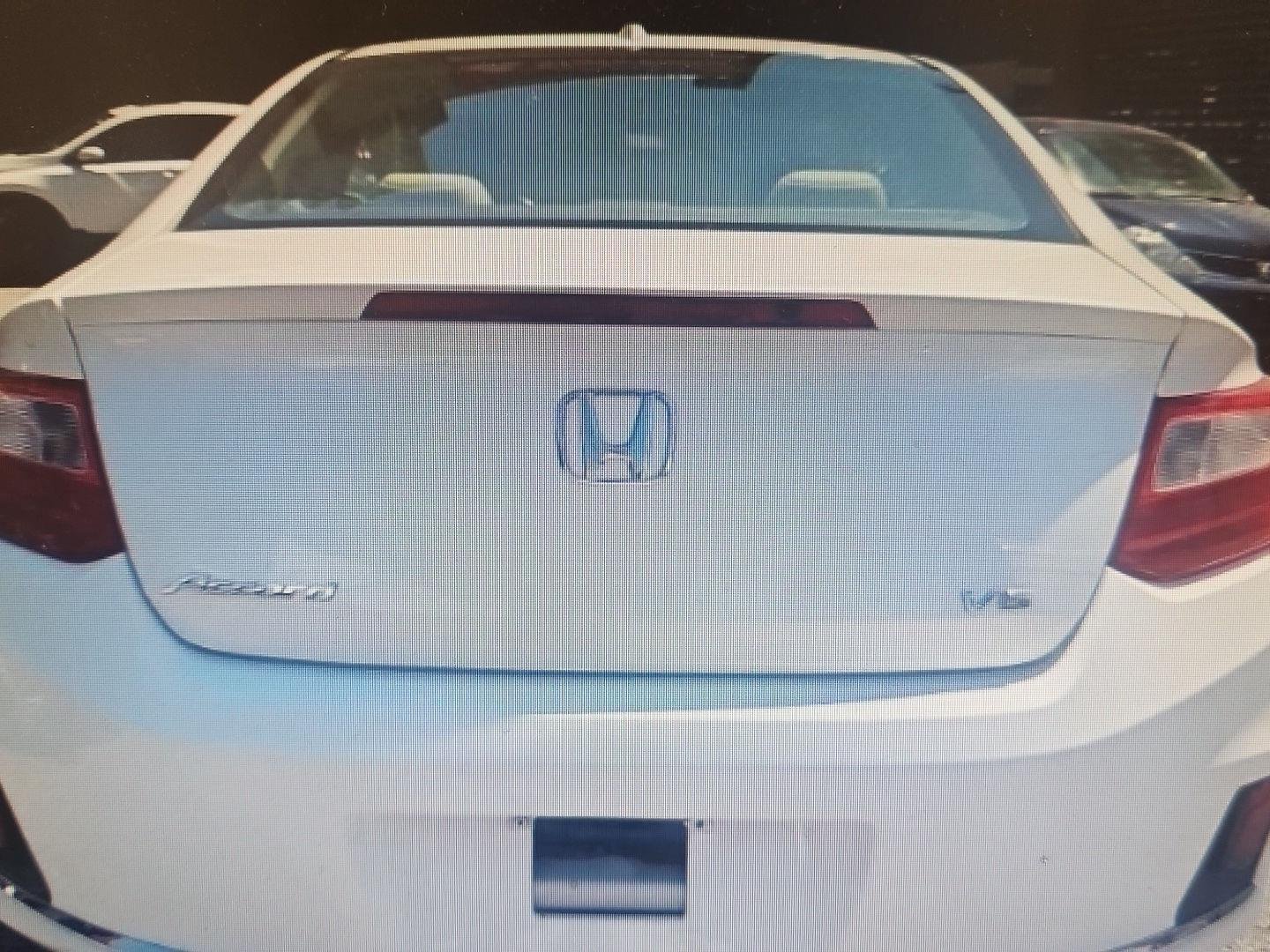 Used 2014 White Orchid Pearl Honda EX-L image 14