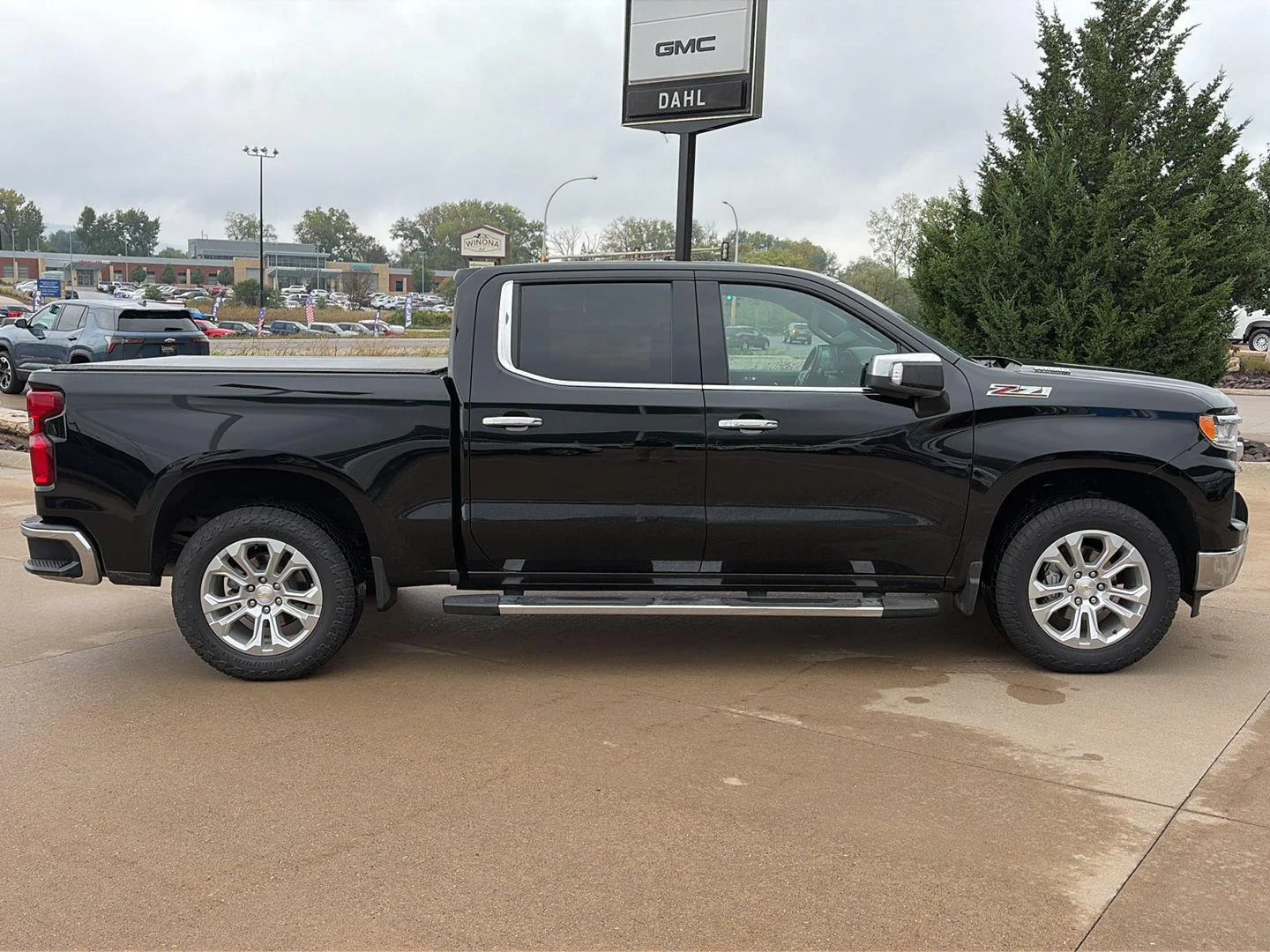 Used 2024 Chevrolet Silverado 1500 LTZ with VIN 1GCUDGE87RZ254536 for sale in Winona, Minnesota