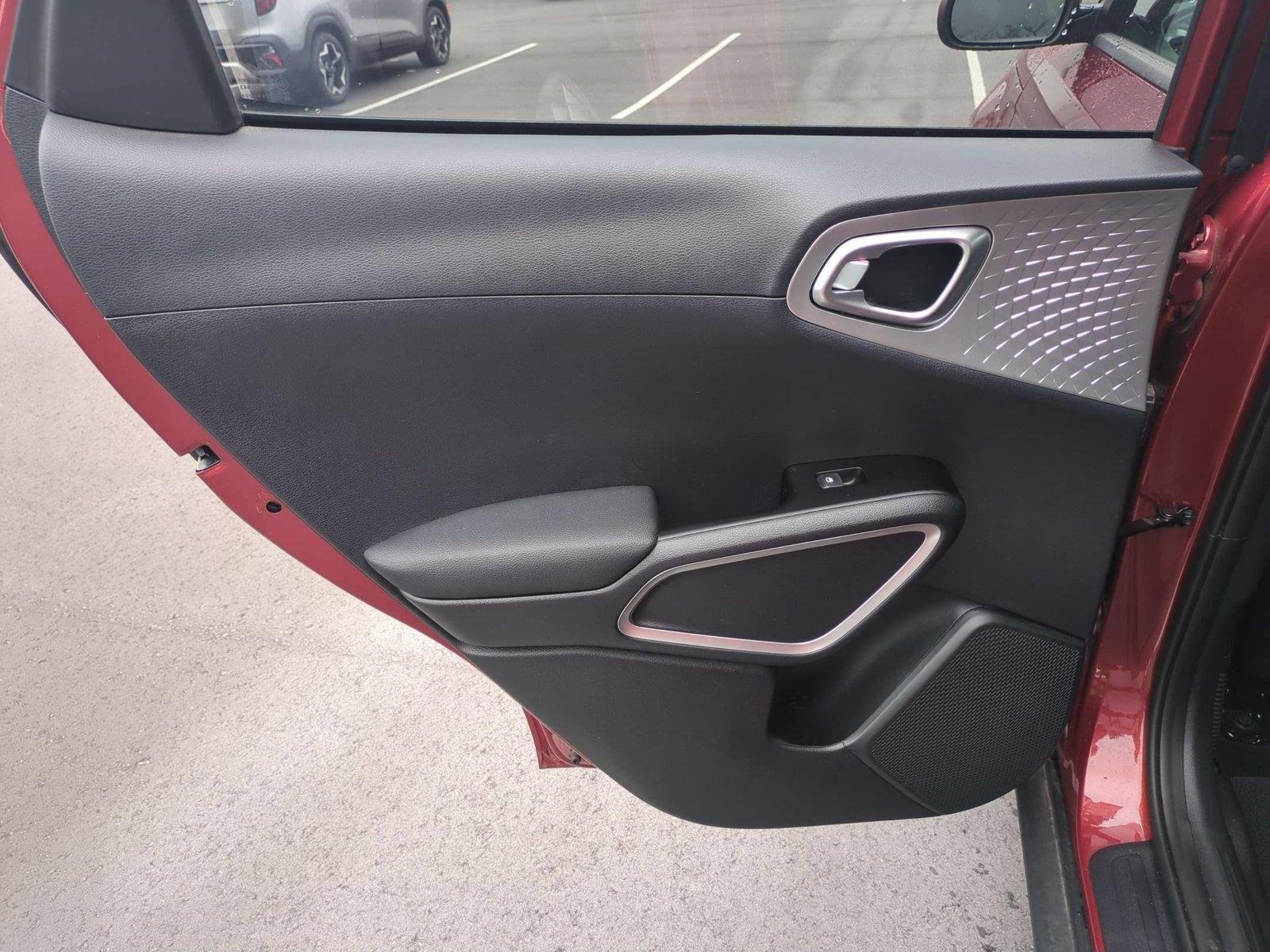 Used 2022 Mars Orange Kia LX image 28