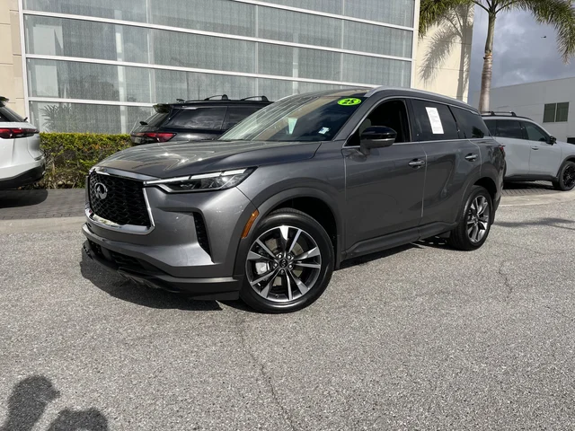 2023 INFINITI QX60 LUXE