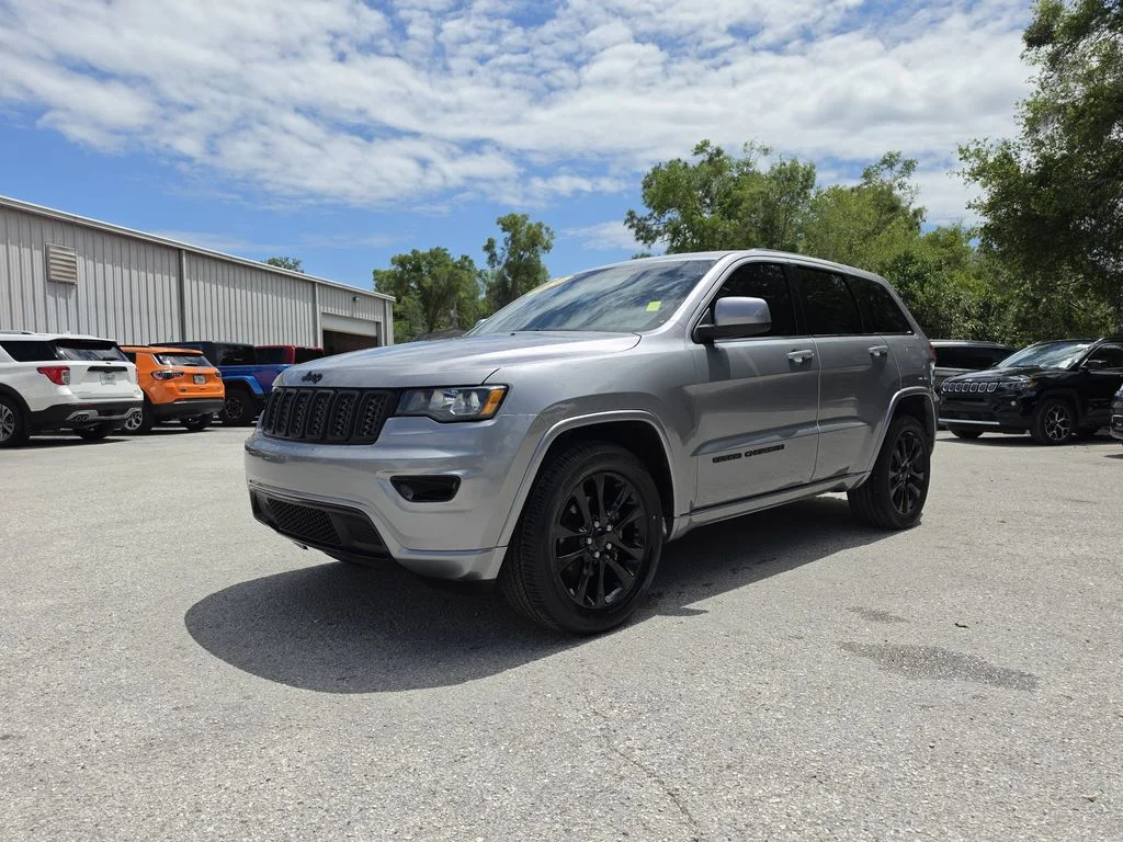 Used 2020 Jeep Grand Cherokee Altitude with VIN 1C4RJFAG7LC249823 for sale in Inverness, FL