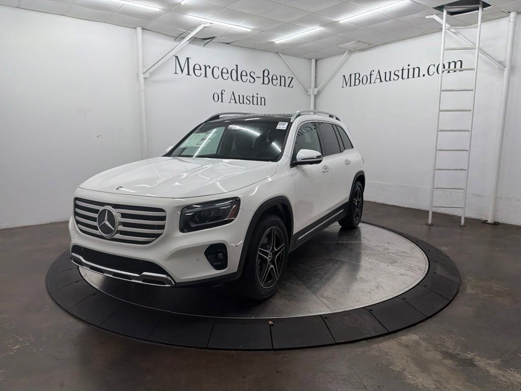 New 2026 Polar White Mercedes-Benz GLB 250 image 35