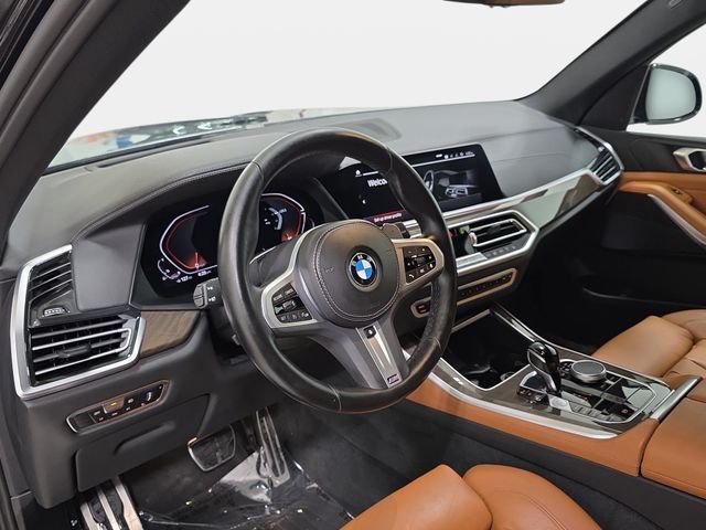 Used 2022 Black Sapphire Metallic BMW xDrive40i image 16