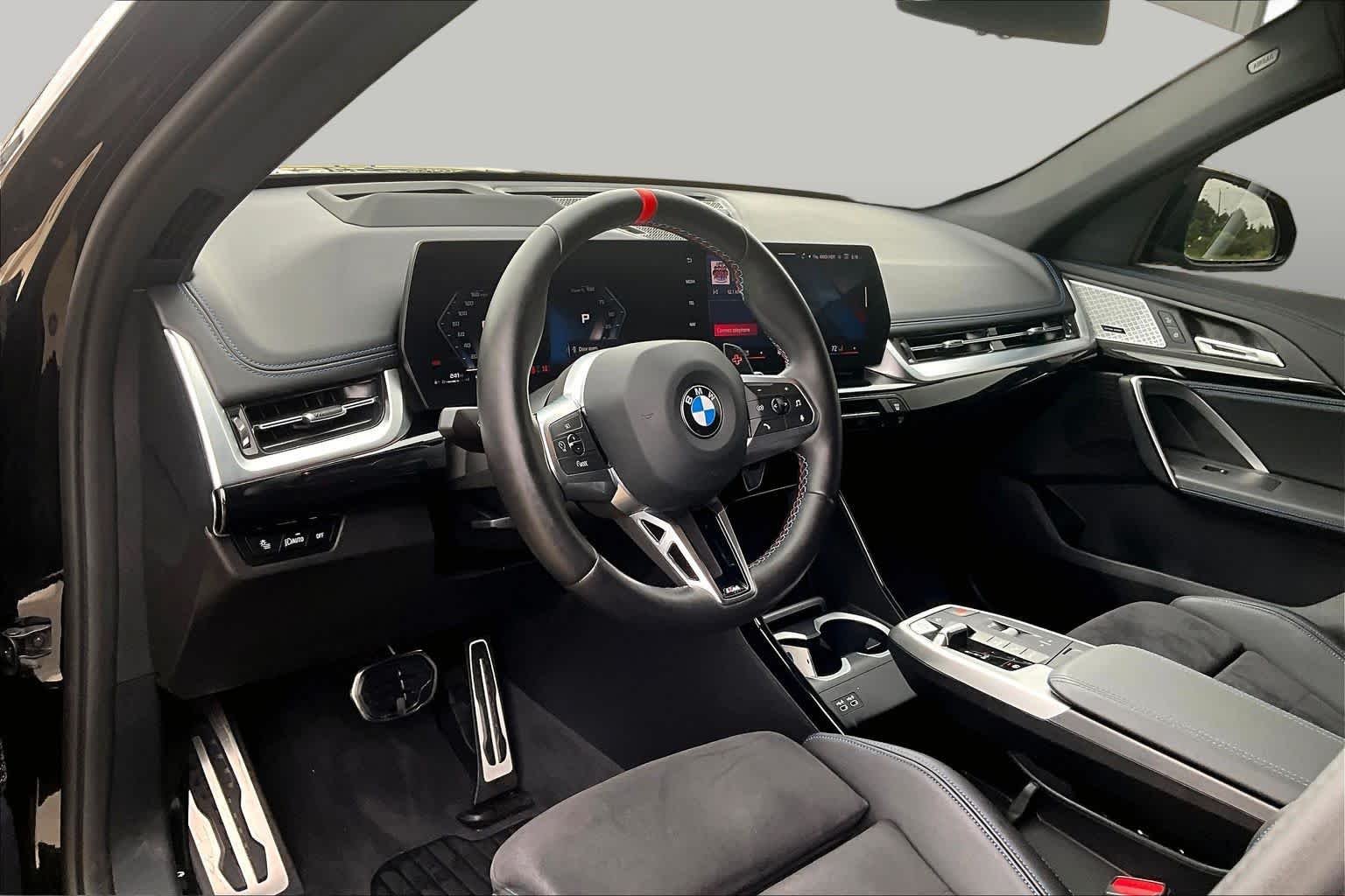 Used 2024 Black Sapphire Metallic BMW M35i image 17