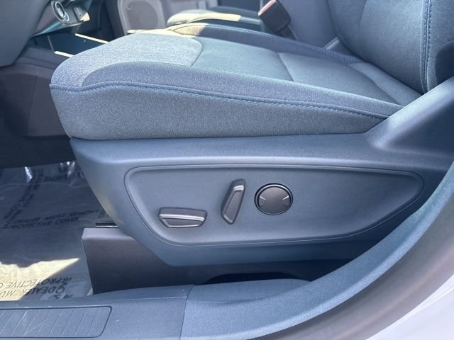 2025 Ford Maverick XLT - Photo 13