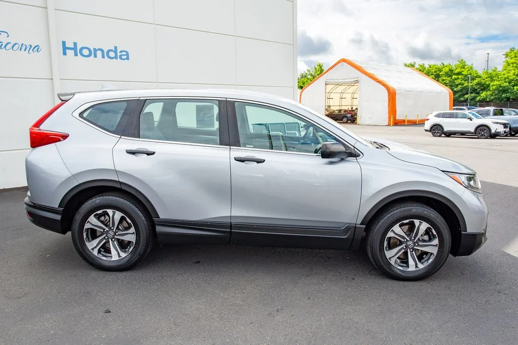 Certified Used 2019 Lunar Silver Metallic Honda LX image 16