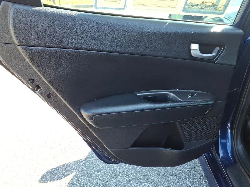 Used 2019 Blue Kia LX image 23