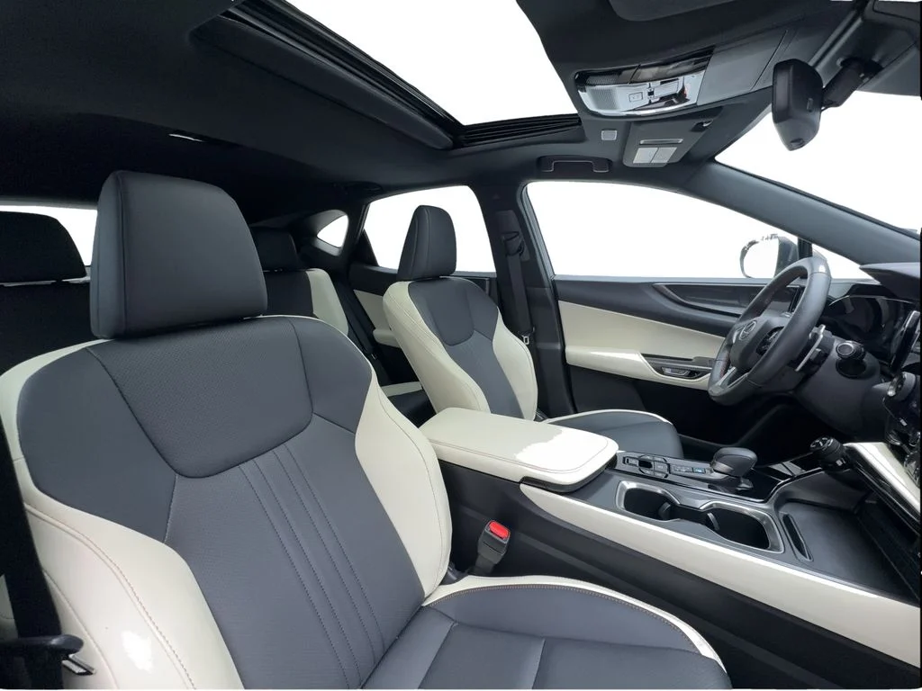Used 2024 Silver Lexus 350 Base image 31