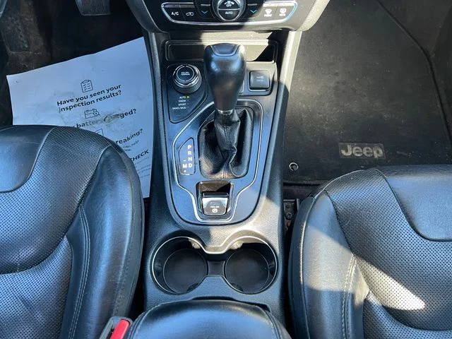 Used 2019 Gray Jeep Limited image 32