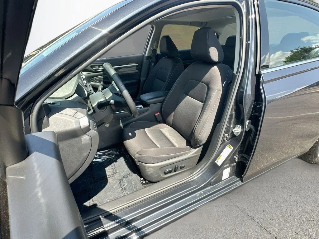 Used 2020 Blue Nissan 2.5 SV image 20