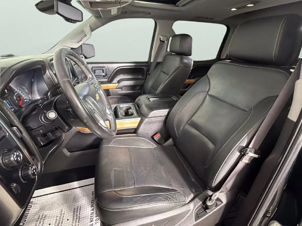 Used 2016 BLACK Chevrolet LTZ image 18