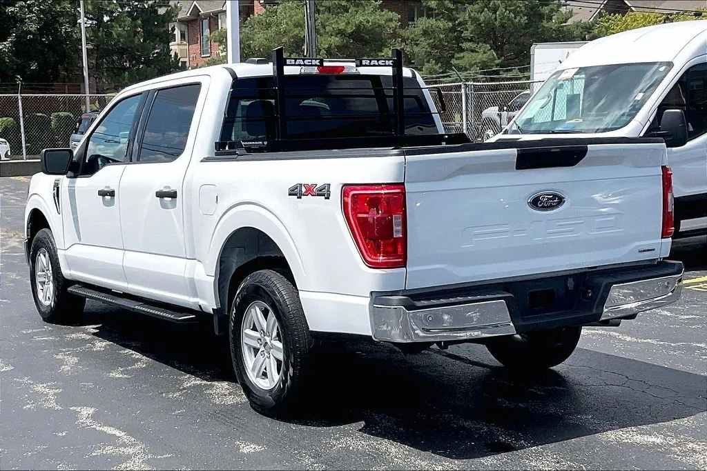 Used 2023 White Ford XLT image 10