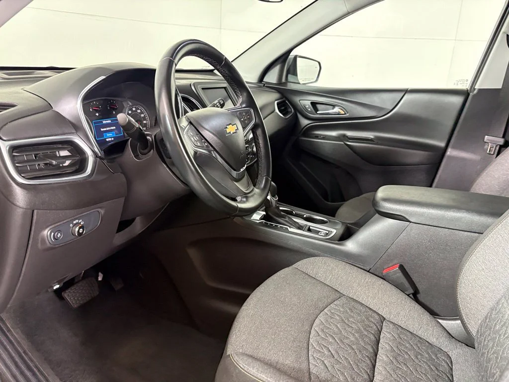Used 2024 Sterling Gray Metallic Chevrolet LT image 26