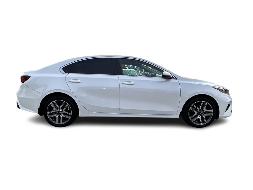 Used 2024 Snow White Pearl Kia EX+ IVT Dilawri Certified   Low Mileage  Local BC image 16