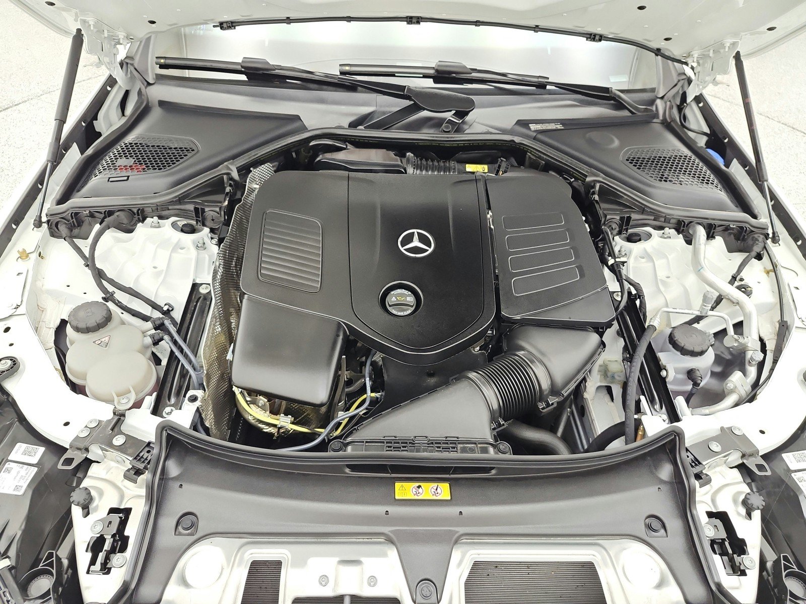 Certified Used 2026 Polar White Mercedes-Benz E 350 RWD Sedan image 17