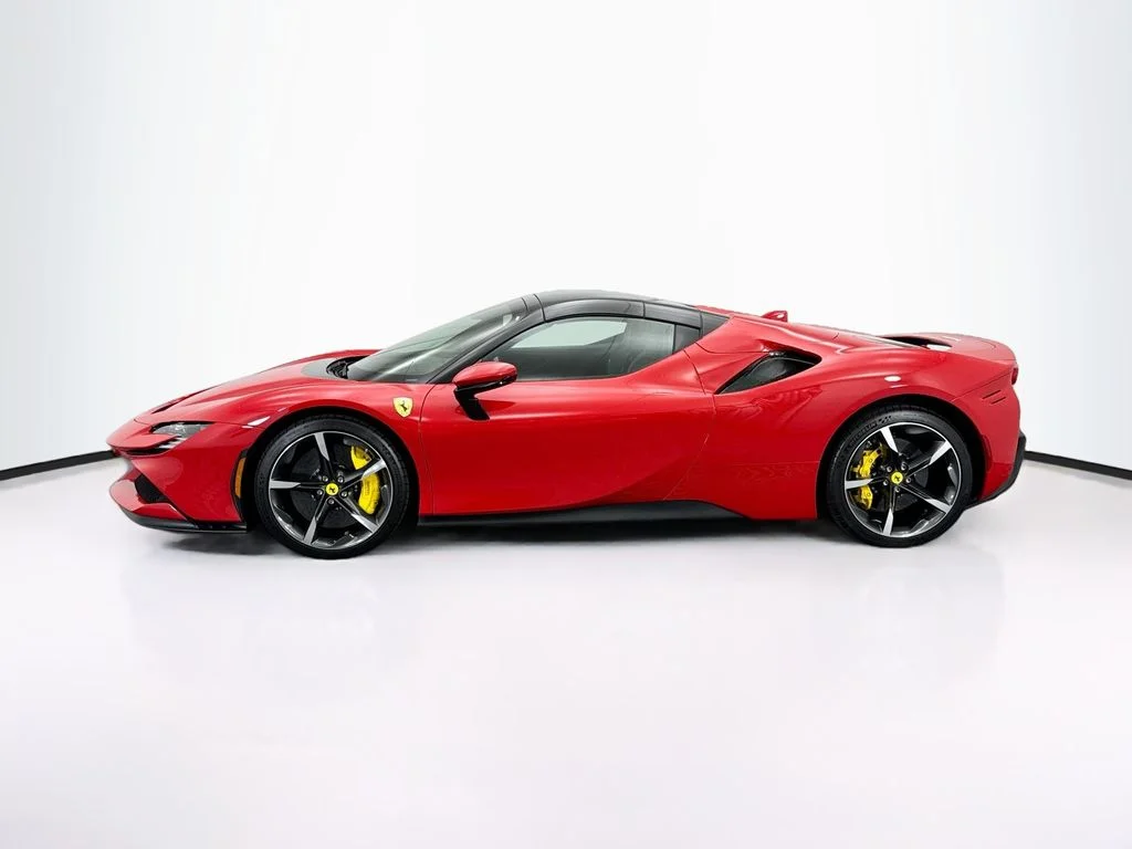2024 Ferrari SF90 Base - Photo 16