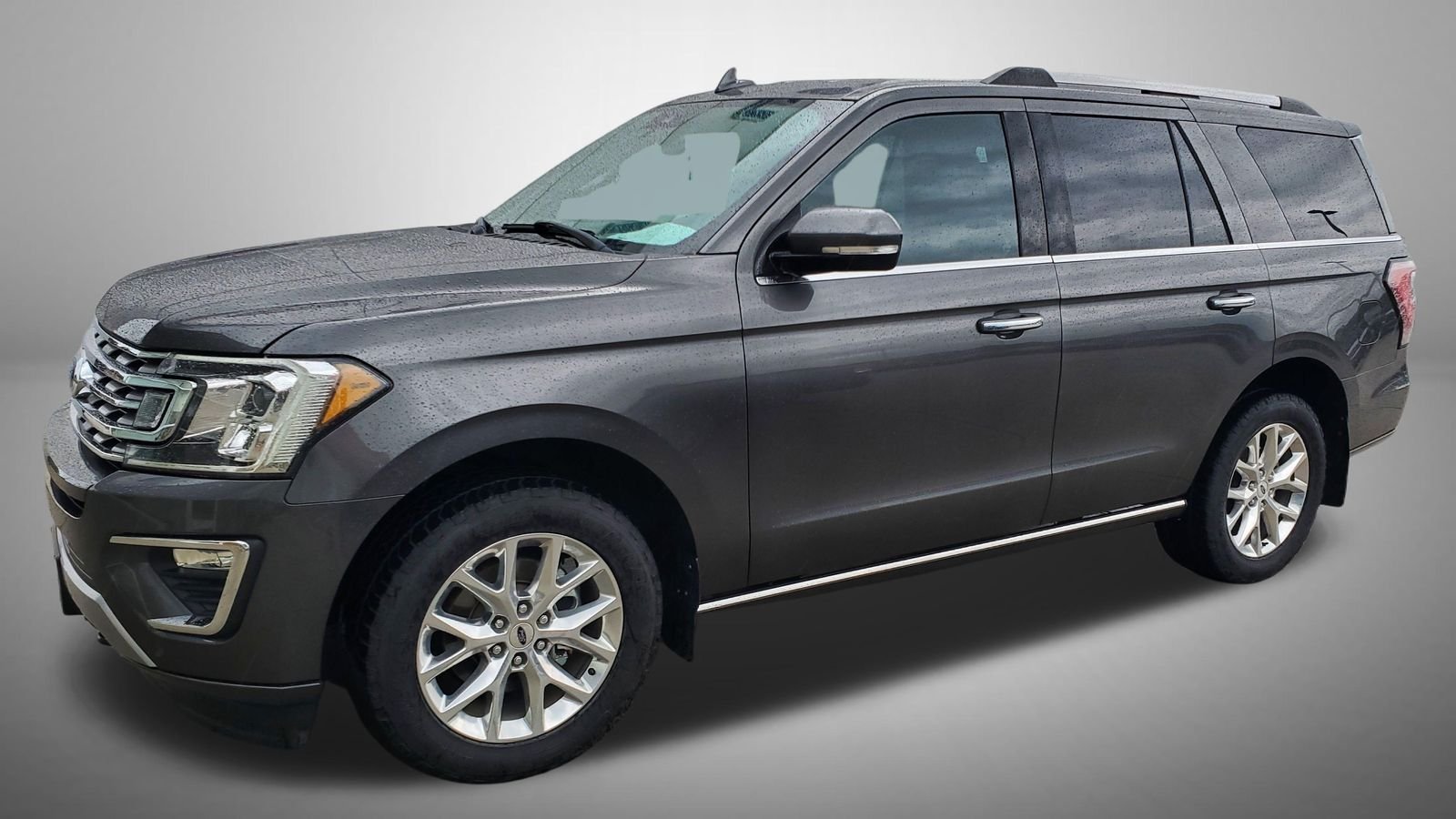 Used 2020 Magnetic Metallic Ford Limited image 1