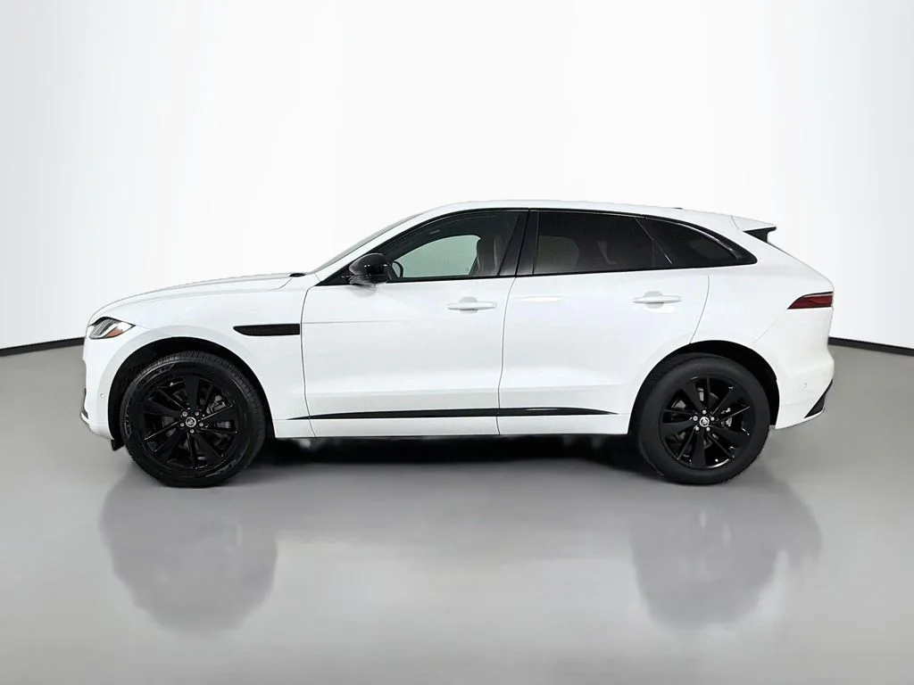 Used 2026 White Jaguar P250 R-Dynamic S image 8