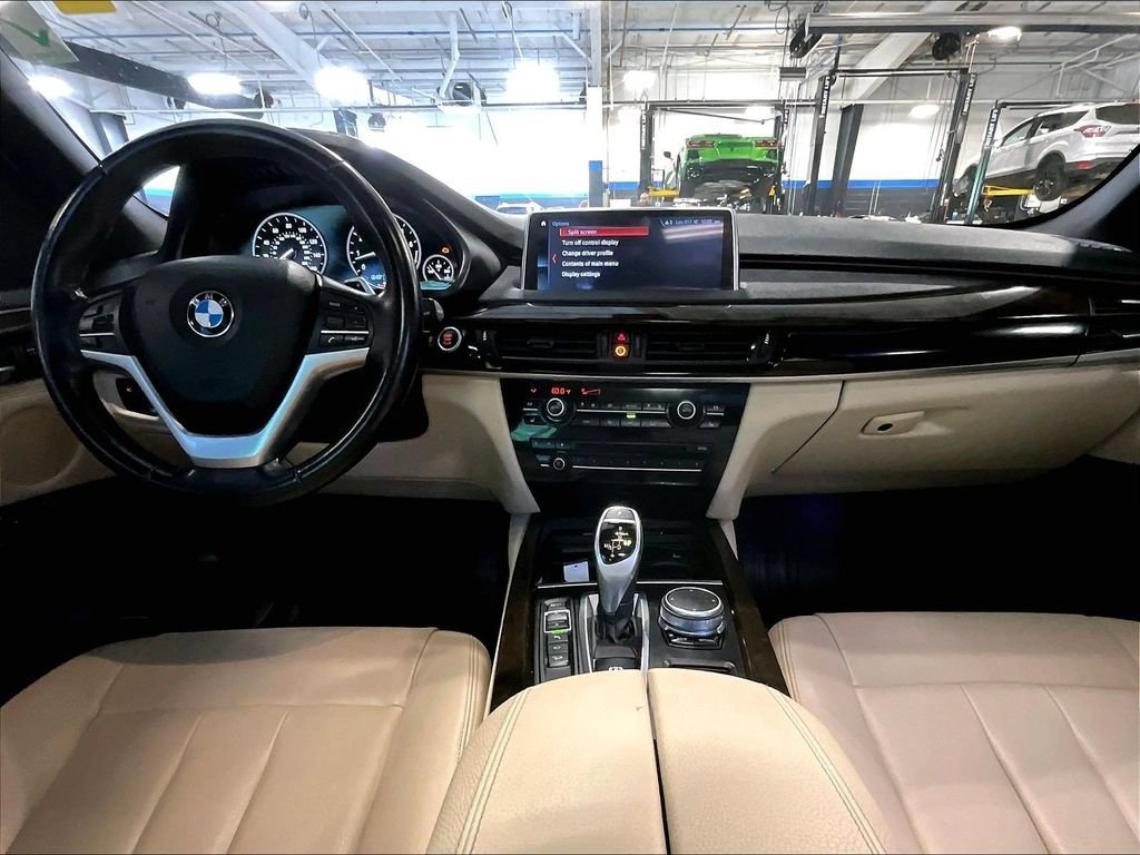 Used 2018 White BMW xDrive35i image 22
