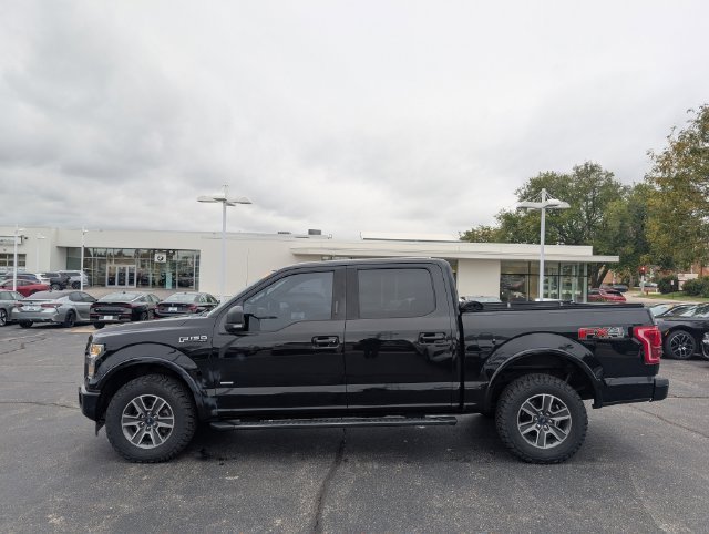 Used 2017 Shadow Black Ford XLT image 1