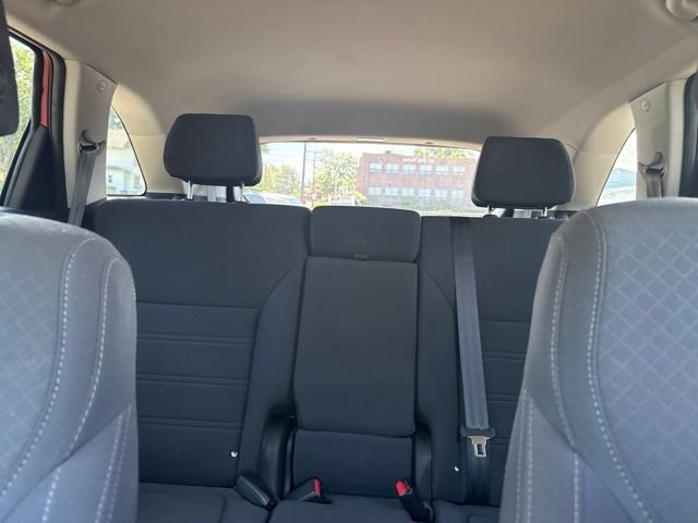 Used 2017 Red Kia LX image 20