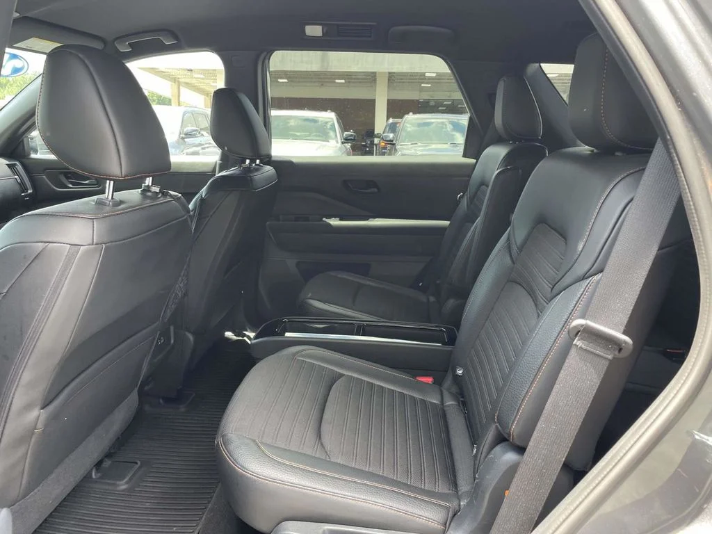 Certified Used 2024 Gray Nissan Rock Creek image 20