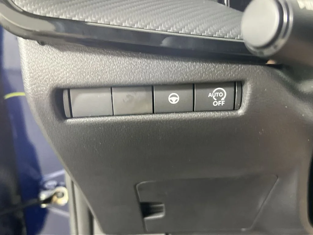 2026 Nissan KICKS SR - Photo 19